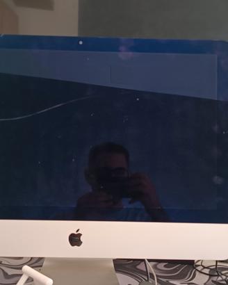  iMac  21*5 2014* lesionato il display 