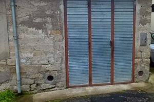 Garage 32mq + cantina 18mq