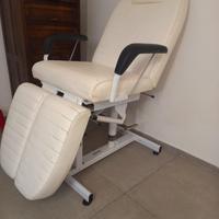 Sedia cosmetico usato
