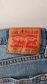 Jeans Levi Strauss mod 541