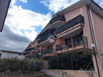 3 LOCALI A MONTESCUDO - MONTECOLOMBO