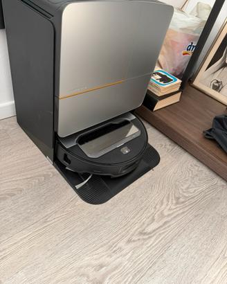 Robot Roborock Saros Z70 pari nuovo