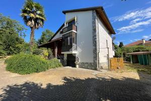 BIFAMILIARE A PECETTO TORINESE