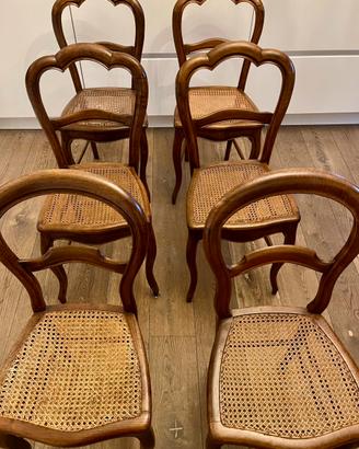 Set di 6 sedie in noce, in stile Lugi Filippo