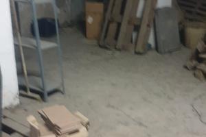 Deposito magazzino cantinola