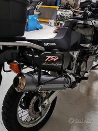 Honda Africa twin RD07 XRV 750