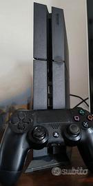 PlayStation 4 e vari videogiochi