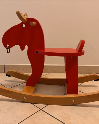 Cavallo renna a dondolo ikea