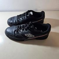 scarpe nere umbro