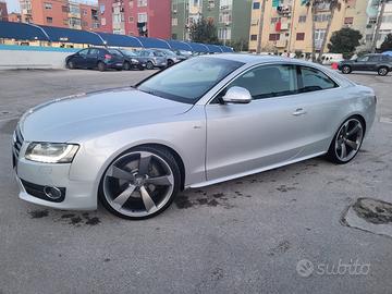 A5 coupé 3.0 V6 TDI quattro DA VETRINA “leggere”