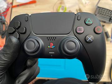 DualSense PS5 Tasti Retrò + Kit Frecce