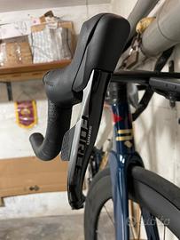Leve sram force axs 12v