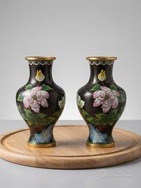 Coppia di vasi cloisonnè