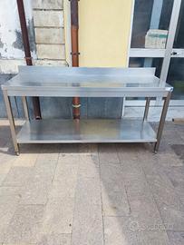 Banco in acciaio con alzatina 