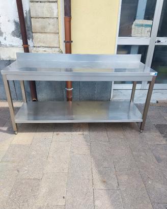 Banco in acciaio con alzatina 