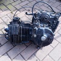 XL 600 R 83-86 : motore sella pedale carburatore