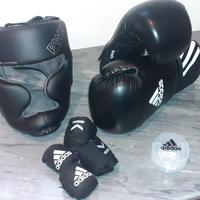 SET GUANTONI + FASCE + CASCO + PARADENTI