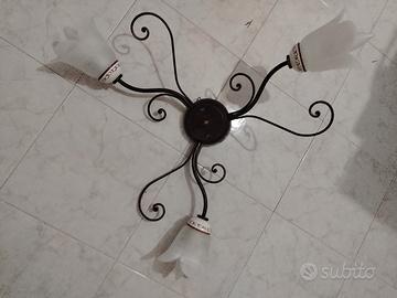 lampadario in ferro battuto