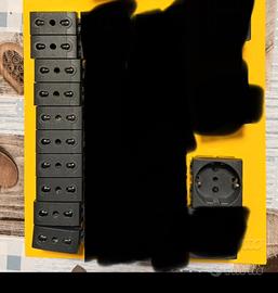 Bticino living “ lotto prese”