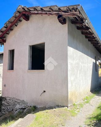CASA SEMINDIPENDENTE A POMARETTO