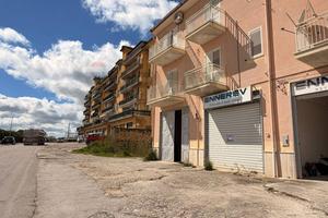 Locale Commerciale - Canicattì