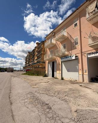 Locale Commerciale - Canicattì