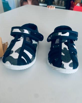 Scarpe primi passi chicco