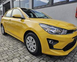 KIA Rio 1.2 style 84cv