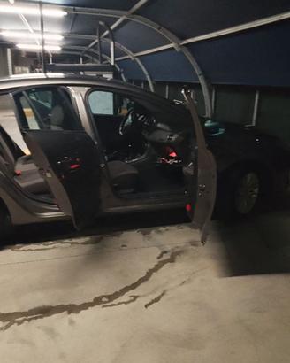 Pezzi auto