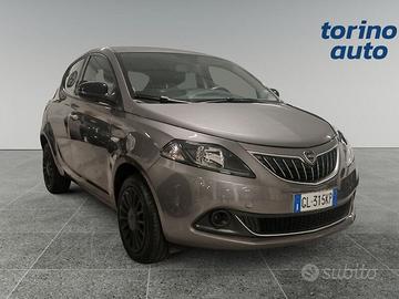 Lancia Ypsilon 1.0 FireFly 5 porte S&S Hybrid...