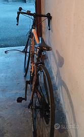 Bicicletta da corsa Bianchi Via Nirone 7 