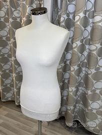 2 manichini con busto da donna regolabili