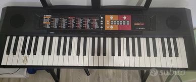 Piano Digitale Yamaha PSR F51