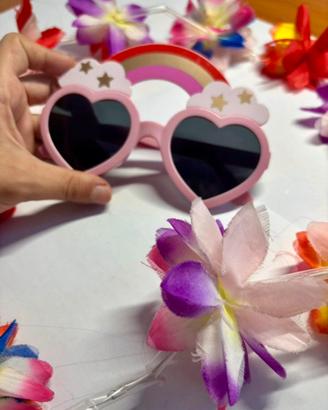 Occhiali da sole a cuore arcobaleno + collana