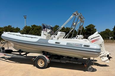 Gommone Lomac Beluga 21 mt 6,30