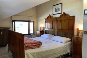 Trilocale arredato e posto auto in loc tre cunei