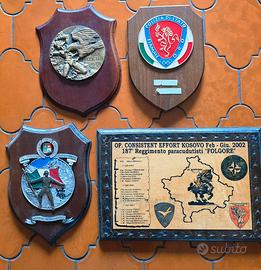 Crest militare 4 pezzi Fiamme Oro, Folgore etc.