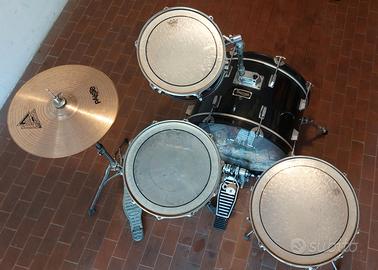 Batteria acustica Thunder con pelli Remo