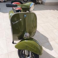 Vespa 50 anni 70