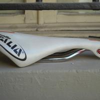 Sella bici da corsa