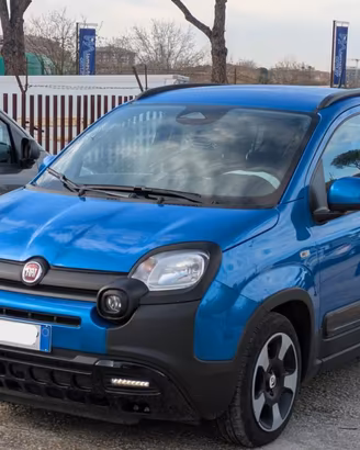FIAT New Panda PANDINA HYBRID CROSS 1.0cc 70cv