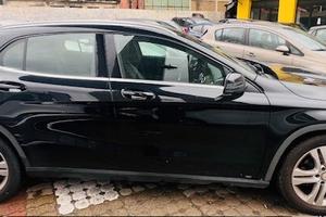 Mercedes-benz GLA 200 d Premium