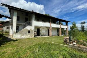 CASA INDIPENDENTE A CASTELNUOVO NIGRA