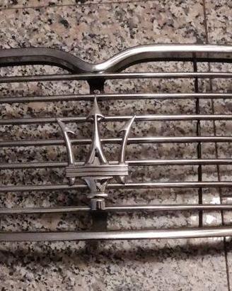 Griglia anteriore radiatore  Maserati Quattroporte
