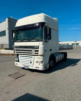 TRATTORE STRADALE DAF XF 105.460 EURO5