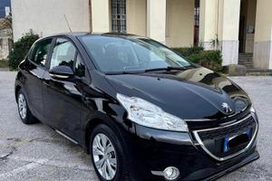 Peugeot 208 5 porte Gpl