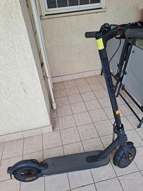 Monopattino Elettrico Xiaomi BHR8048 Pieghevole