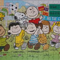 SORPRESINE KINDER SUPERPUZZLE PEANUTS