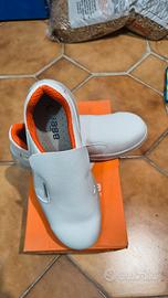 SCARPE DA LAVORO NUOVE N°42 