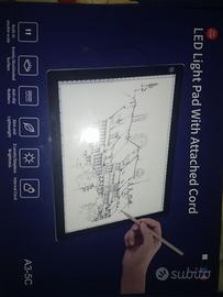 Tavoletta Luminosa A3, con staffa,pad luce 8000 lu